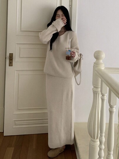 DAZY 2pcs/Set Women's Solid V-Neck Drop Shoulder Sweater And Knit Skirt Casual Outfit, Autumn/Winter