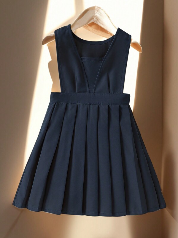 SHEIN Vestido casual plisado sin mangas de cuello en V sencillo para niña joven para actuación