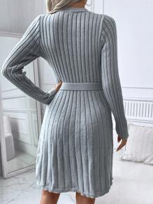 SHEIN LUNE Vestido suéter corto casual minimalista de cuello redondo, manga larga, con lazo frontal, unicolor
