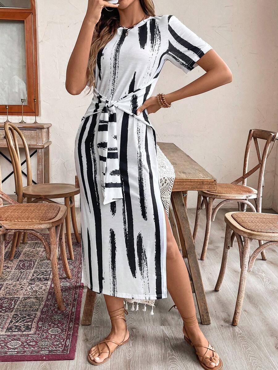 SHEIN LUNE 刷花印花綁帶前開叉長裙，適合夏季穿著 - 白色 - 查看 1