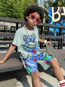 SHEIN Bộ 2 áo thun tay ngắn in họa tiết hoạt hình Graffiti dành cho bé trai tuổi teen và quần short màu xanh lá cây - màu xanh lá - Xem 1
