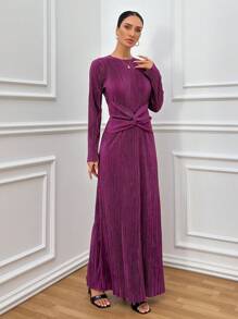 RueChic 优雅风格，褶皱缎面品质，正面带结细节的长裙