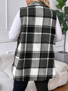 SHEIN CURVE+ Plus Size Plaid Print Flap Detail Sleeveless Buttoned Casual Coat