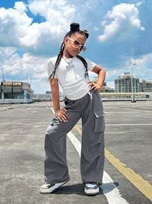 SHEIN Girlism Tween Girl 罗纹针织褶皱短袖 T 恤和工装口袋裤两件套休闲套装 - 灰色 - 查看 3