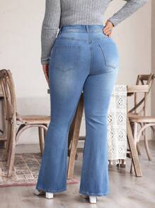 SHEIN LUNE 大码女式口袋喇叭休闲百搭牛仔裤 - 淺色水洗藍 - 查看 3