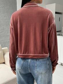 SHEIN Essnce معطف نسائي قصير صياغة كاجوال بجيوب حمل بقصة الكتف بغرة مصنوع من القطيفة، معاطف للنساء، معطف شاكت للنساء في الشتاء، معطف نسائي ذو أكمام طويلة منظم للموسم الانتقالي - وردي المرجاني - مشاهدة 2