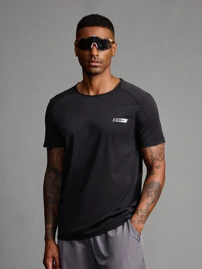 Manfinity Sport Polished 男友风男士字母印花圆领插肩袖休闲健身运动 T 恤健身房服装