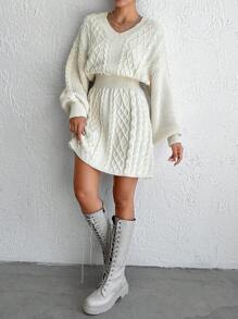 EURMUSE 休闲纯色扭纹针织V领毛衣连衣裙，秋季