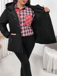 SHEIN LUNE Abrigo con capucha acolchado de manga larga en color negro para mujer de talla grande, con forro polar para abrigar en invierno. Chaqueta y parka acolchada, empaquetable y liviana, con cremallera completa y capucha. Abrigo acolchado de invierno resistente al agua de manga larga para mujer. Chaqueta de invierno 2024 con bolsillos, abrigos abultados, outfit para vacaciones