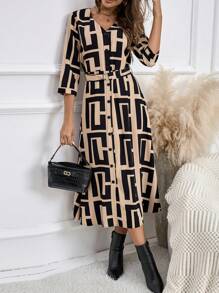 EMERY ROSE 女式 V 领几何印花 3/4 袖单排扣长款休闲连衣裙，春夏 - 彩色 - 查看 1