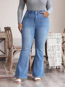 SHEIN LUNE 大码女式口袋喇叭休闲百搭牛仔裤 - 淺色水洗藍 - 查看 5