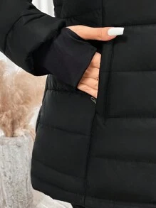 SHEIN LUNE Abrigo con capucha acolchado de manga larga en color negro para mujer de talla grande, con forro polar para abrigar en invierno. Chaqueta y parka acolchada, empaquetable y liviana, con cremallera completa y capucha. Abrigo acolchado de invierno resistente al agua de manga larga para mujer. Chaqueta de invierno 2024 con bolsillos, abrigos abultados, outfit para vacaciones
