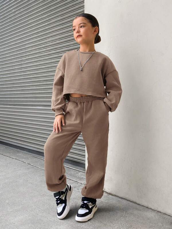 SHEIN 2pcs/Set Tween Girls Relaxed Vintage Cropped Crew Neck Sweatshirt And Solid Color Jogger Pants Sportwear Set