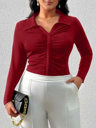 SHEIN Privé Plus Size T-shirt med rynkkrage