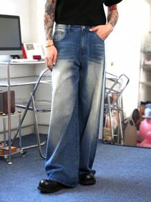 Manfinity Hypemode Men's Dark Blue Pocket Loose Straight Leg Casual Jeans