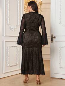 Modelyn Plus Size Women Floral Mesh Round Neck Bell Sleeve Mermaid Hem Elegant Dress Long Evening Dresses