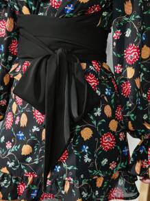 Frida Kahlo X SHEIN X Designer VERO DIAZ Boho Bohemian Asymmetric Ruffled Floral Print Tie Knot Cropped Top, Holiday, Thanksgiving, Vacation, Spring & Summer, Going Out, Festival - Multicolor - View 4