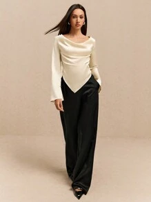 Poéselle 秋季必备优雅女神必备品奶油黄色围脖领不对称下摆衬衫不对称下摆设计长袖缎面质感上衣垂坠领口非常适合工作和娱乐万圣节派对精选外出顶级商务女性衣橱必备品轻松优雅女性魅力秋季百搭轻松时尚优雅缎面顶级商务休闲万圣节服装秋季时尚，Poeselle - 杏色 - 查看 6