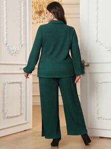 Modelyn Set da donna taglie forti da primavera/estate, composto da pantaloni e camicia monopetto a maniche lunghe in colore unito, 2 pezzi - Verde Scuro - Visualizzare 2