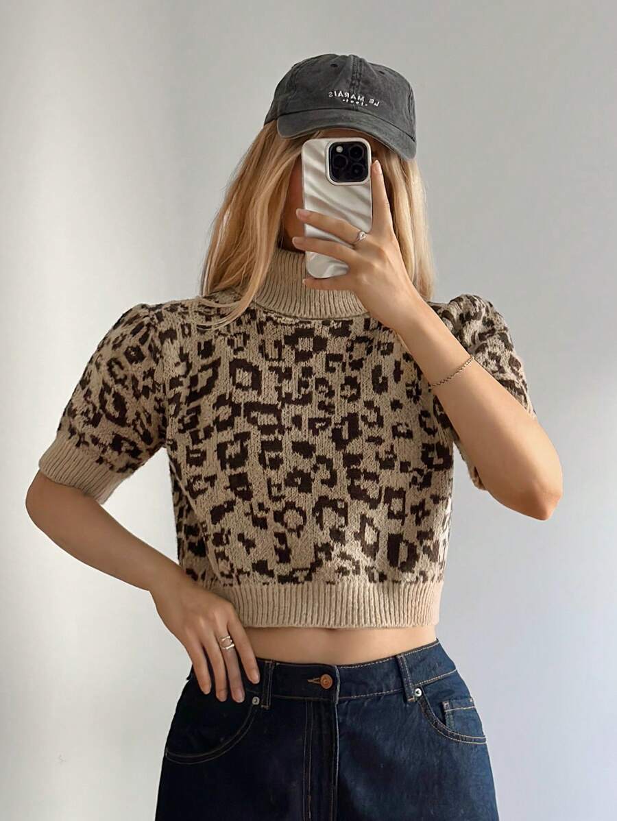 Forever 21 Khait And Brown 秋冬女款短袖圆领针织衫,适合万圣节、返校节、早午餐、外出、优雅、文艺复兴、复古、基础款、简约、舒适、音乐会、感恩节、商务、冬季派对、街头风、正式场合、圣诞节等场合,另有豹纹高领针织衫可选。 - 彩色 - 查看 1