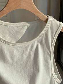 Comfortcana 素色短款背心 - 白色 - 查看 5