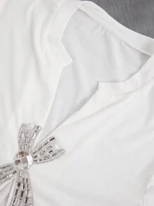 SHEIN Haute Fall Clothes,Casual White V-Neck Cropped Short Sleeve Top With Crystal Bow Detail. - White - View 4
