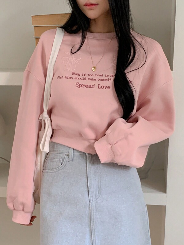 DAZY Sudadera corta de felpa con bordado oversize para mujer, ropa de otoño