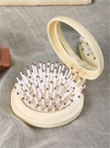 SHEIN 1 pieza Espejo de viaje plegable cepillo de pelo redondo plegable de bolsillo, Mini peine de cabello de tamaño compacto para viajes, Cepillo de masaje para el cabello para mujeres y niñas, Accesorios esenciales para viajes, organizador de viaje para la playa, vacaciones de verano, vuelta al colegio, cuidado del Body para viajes, al aire libre, deportes, oficina, escuela, pinzas de pelo, accesorios para el cabello