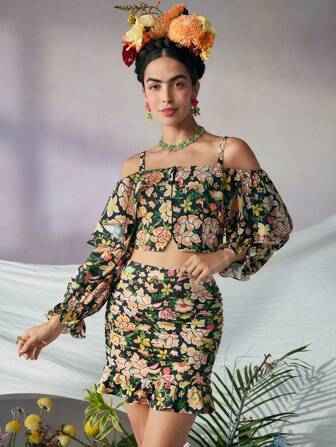 Frida Kahlo X SHEIN X Designer VERO DIAZ Boho Bohemian Floral Print Cold Shoulder Ruffle Trim Flounce Sleeve Crop Blouse, Vacation Style, Holiday, Thanksgiving, Spring & Summer, Beach, Festival