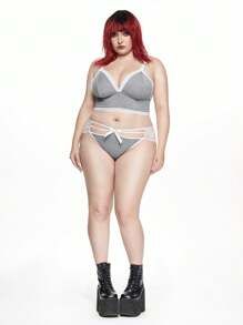 ROMWE Kawaii Plus Size Women Wireless Lace Bow Decor Lingerie Set - Grey - View 3