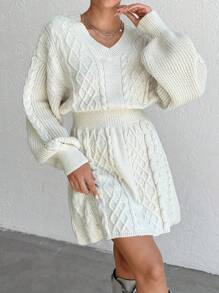 EURMUSE 休闲纯色扭纹针织V领毛衣连衣裙，秋季
