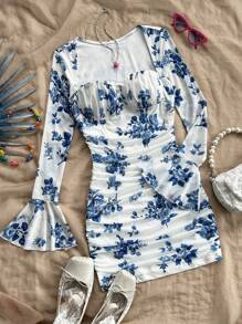 Soleia Women's Vacation Blue & White Floral Print Knit Mesh V-Neck Long Sleeve Ruffled Hem Mini Dress, Can Be Worn As Outer Or Layering