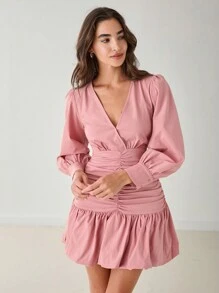 Enchnt Vestido midi elegante ajustado de manga larga y cuello en V con fruncido para mujeres