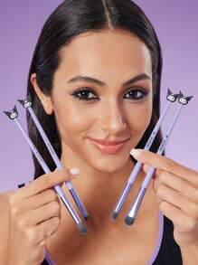 HELLO KITTY AND FRIENDS | SHEIN 4pcs/Set 3D Purple Eye Makeup Brushes With Kuromi Design