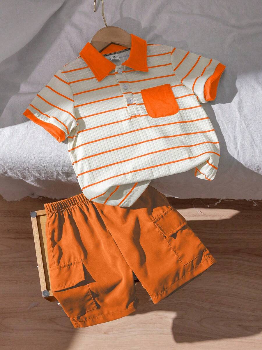 SHEIN 2 件装年轻男孩纹理条纹 Polo 衫和休闲裤套装,夏季 - 橘色 - 查看 1