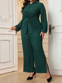 Modelyn Set da donna taglie forti da primavera/estate, composto da pantaloni e camicia monopetto a maniche lunghe in colore unito, 2 pezzi - Verde Scuro - Visualizzare 3