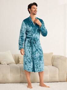 SHEIN 男士简约纯色天鹅绒刺绣英文字母后背长袖长袍，绿色和蓝色 - 綠色 - 查看 7