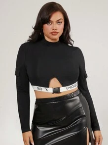evoluSHEIN X Anitta GAUTII تي شيرت طويل الأكمام مقصّر للسيدات ذوات الحجم الكبير للربيع والخريف، مزين بحروف وتفاصيل منقوبة، مناسب للعطلات والشكر والمهرجانات - أبيض وأسود - مشاهدة 6