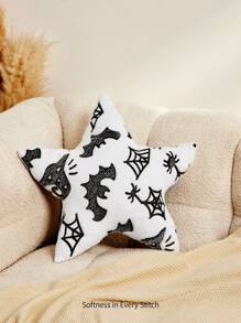 1 buah Bantal Lempar Berbentuk Bintang Mewah yang Bercahaya dalam Gelap untuk Pesta Halloween Anak-anak - Hitam dan Putih - View 3