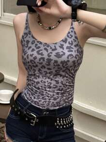 DAZY Áo hai dây cổ chữ V ôm sát có dây đeo có thể điều chỉnh dành cho nữ, họa tiết da báo - Màu Xám nhạt - Xem 5