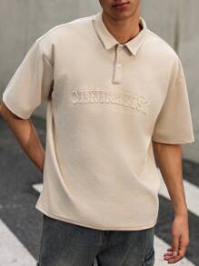 Manfinity Roghcode Camisa tipo polo de verano para hombres con textura y letras en relieve - Caqui - Ver 5