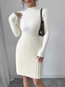 Chiquease Jednolita sukienka dzianinowa z marszczeniami w talii i dopasowanym krojem w kształcie litery A - Morela - Zobacz 8