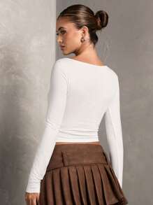SHEIN BAE Damen Weiß einfarbig vielseitiger Mode Lässig/Pendler Nachmittagstee Rundhals Langarm Raffung einfacher asymmetrischer Saum Strick Oberteil, Herbst/Winter - Weiss - Übersicht 2