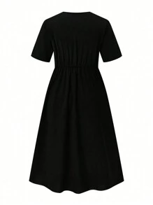 SHEIN Clasi Vestido feminino plus size, cor sólida, decote em V, manga curta, bainha com babados, verão - Preto - Ver 2