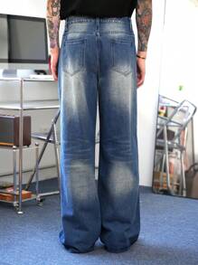 Manfinity Hypemode Men's Dark Blue Pocket Loose Straight Leg Casual Jeans