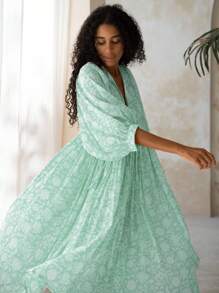 Eilly Bazar Plus Size Mid-Length Sleeve Allover Print Ruched Casual Dress, Holiday - Mint Green - View 2