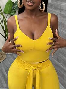Slaydiva Elegant Spaghetti Strap Back Crop Top Wide Leg Bow Belt Trousers Yellow Women's Two-Piece Set-C