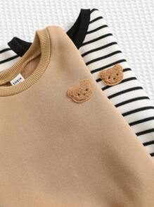 SHEIN 4pcs Baby Boys Autumn/Winter Cute 4 Pieces Set, Black & White Striped Patchwork Sweatshirt, Cartoon Bear Pattern Sweatshirt & Pants, Thicken Thermal Lined , Suitable For Indoor & Outdoor