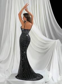 QOQ Vestido de gala formal de verano deslumbrante y soñador para mujeres con diamantes de imitación, vestido de lujo para fiestas de noche, alfombra roja, galas, cenas, bailes de caridad, fiestas de cóctel y ceremonias de premios. unicolor, diseño de sirena con falda larga y cuello halter.