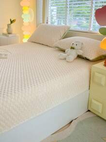 1pc Beige Plush Velvet Jacquard Plain Solid Color Fitted Sheet, Soft Warm, And Breathable Mattress Cover Skin-Friendly Breathable Bedding Supplies, Fitted Sheet For Bedroom All Season Deep Pocket Up To 13.7 Inch King Queen Full Twin Size